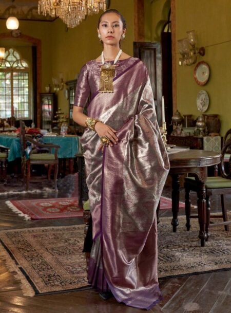 Silver Kanjivaram Handloom Weaving Silk Saree With Blouse Piece