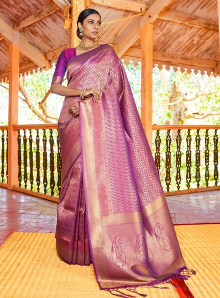 Purple Kanjivaram Handloom Weaving Silk Saree With Blouse Piece