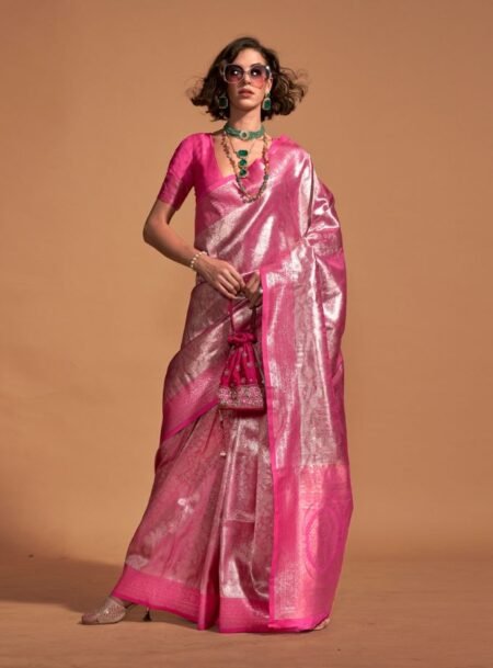 Pink Handwovan Kanjivaram Silk Saree With Blouse Piece