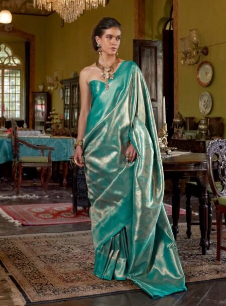 Aqua Green Kanjivaram Handloom Weaving Silk Saree With Blouse Piece