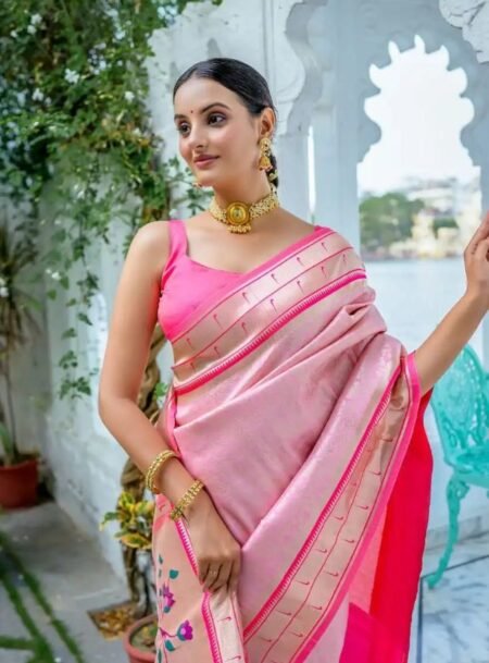 Pink Soft Kanjivaram Silk Blend Saree With Blouse Piece
