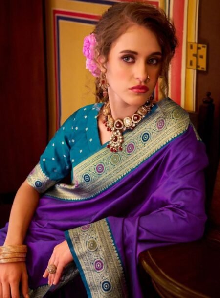 Deep Purple Soft Silk Handloom Weaving Saree With Blouse Piece