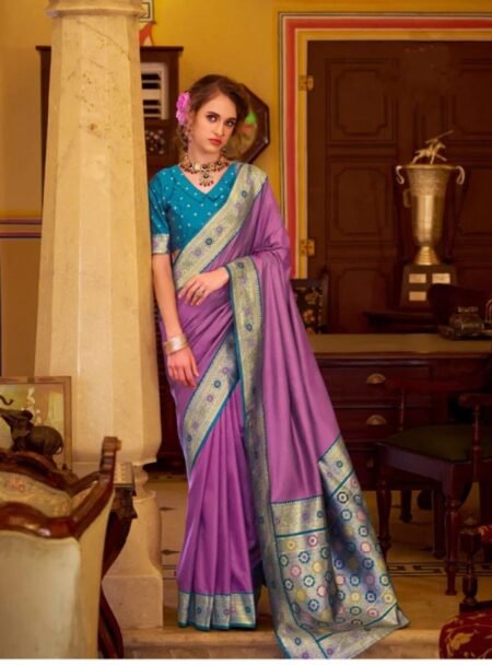 Light Purple Soft Silk Handloom Weaving Saree With Blouse Piece
