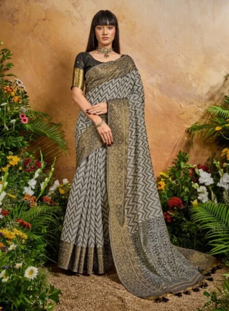 Grey Viscose Cotton Handloom Weaving Patola Silk Saree With Blouse Piece