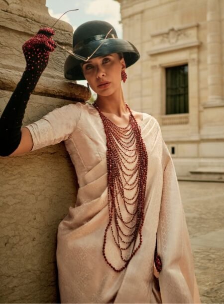 Cream Pure Satine Handloom Weaving Silk Saree With Blouse Piece